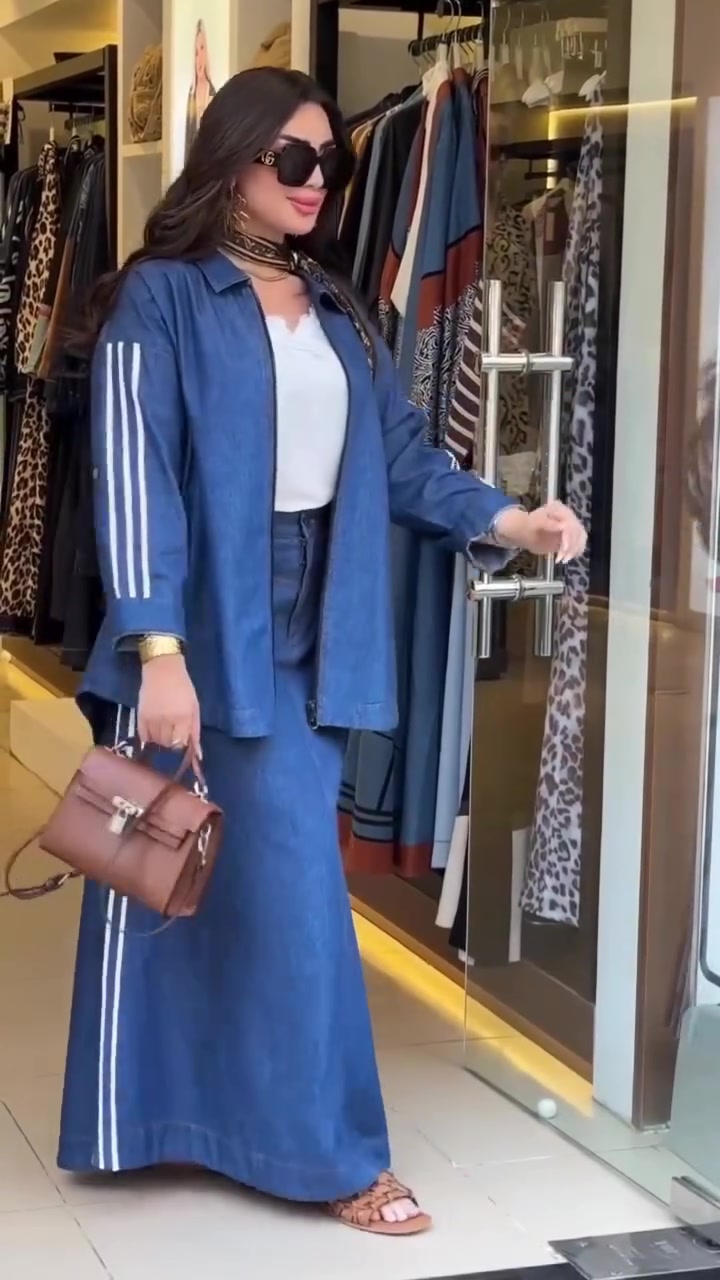 الأناقة عنوانها The Dress! ✨
اخترنا لكم مجموعة من الفساتين الجينز الراقية، المصممة خصيصاً لعشاق التميز والعملية بخامات "Grade A" التي تمنحكِ الراحة والمظهر العصري في آنٍ واحد.
• الخامة: جينز عالي الجودة..
• 📍 العنوان: بغداد - الكرادة خارج - مجمع مختبر الأوائل الطبي (مقابل المصرف العقاري).
• 🚗 التوصيل: متوفر لجميع محافظات العراق.
• ⚠️ تنبيه: الجودة الأصلية تجدونها عندنا فقط، احذروا التقليد. #جينز #جينز_نسائي #جينزات_نسائية #أزياء_عراقية #ستايل_عراقي


**إذا كنت صاحب هذا الإعلان وتريد حذفه لأي سبب، رجاءا أرسل رسالة إلى الدعم الفني**
