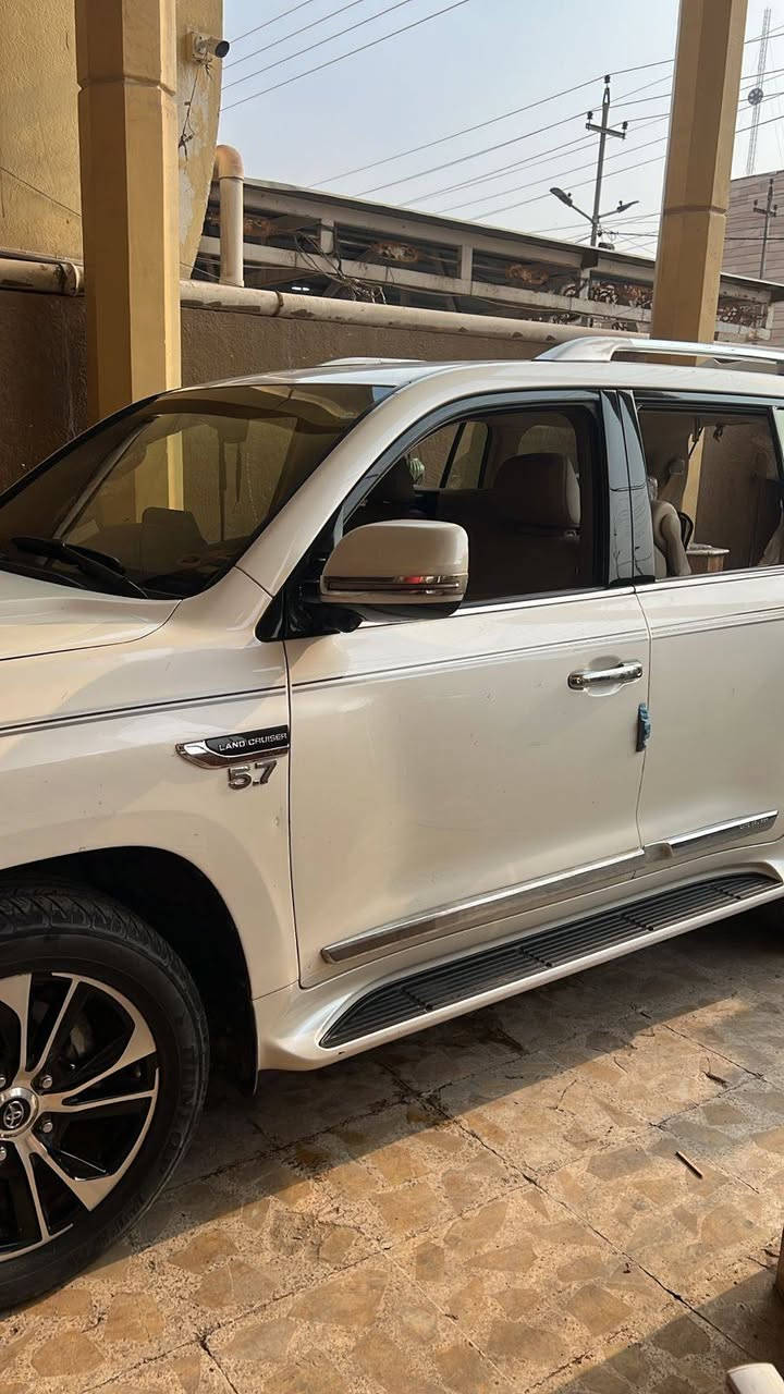 لاندكروز 2020 كفاله محرك 5700 رقم بغداد 
‏‪0770 731 7405‬‏
ابو سعد صدام مكان البصره القبله البصرة, العراق
