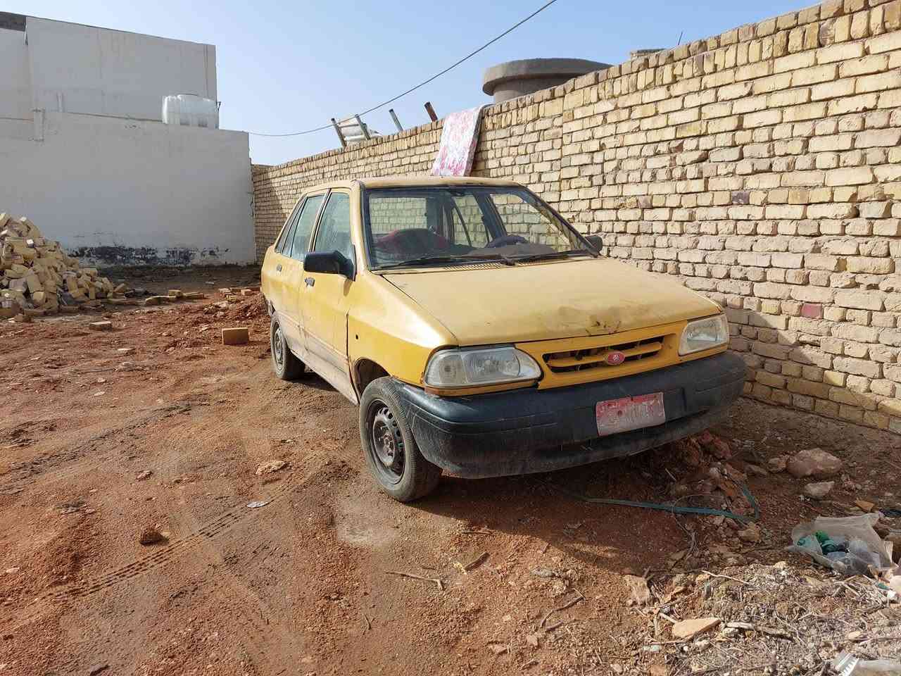 السلام عليكم سايبه البيع مديل ١٢ حلوه السياره ومناسبه رقم احمر راعيه موجود بحي الفرات  مكينه كير حداديه تخم تاير جدد هاذ رقمي  ***********.   مكاني دوانيه مركز  سعره من الخير مليون  ١٥٠
