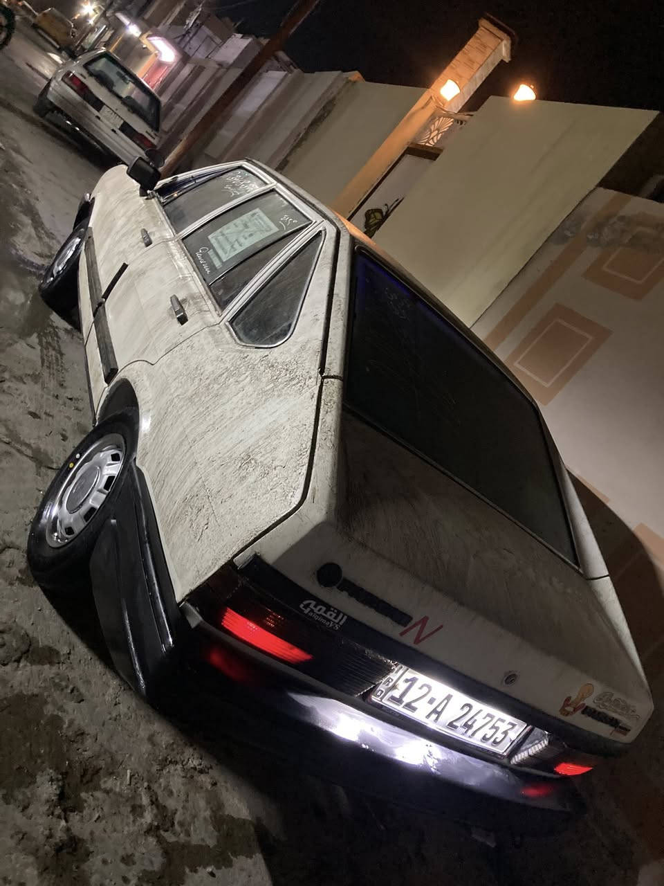 السلام عليكم للبيع برازيلي موديل ١٩٨٨مكينه 0.8 شرط كير خمس نمر شرط وايرمنيه وطخم وتايات كلو جديد وبشرط صبغ عام للجماليه وترايك وين ماتريد سياره كامله السعر 28$قفل مكاني موصل رقم الهاتف ***********وتحياتي🤍
