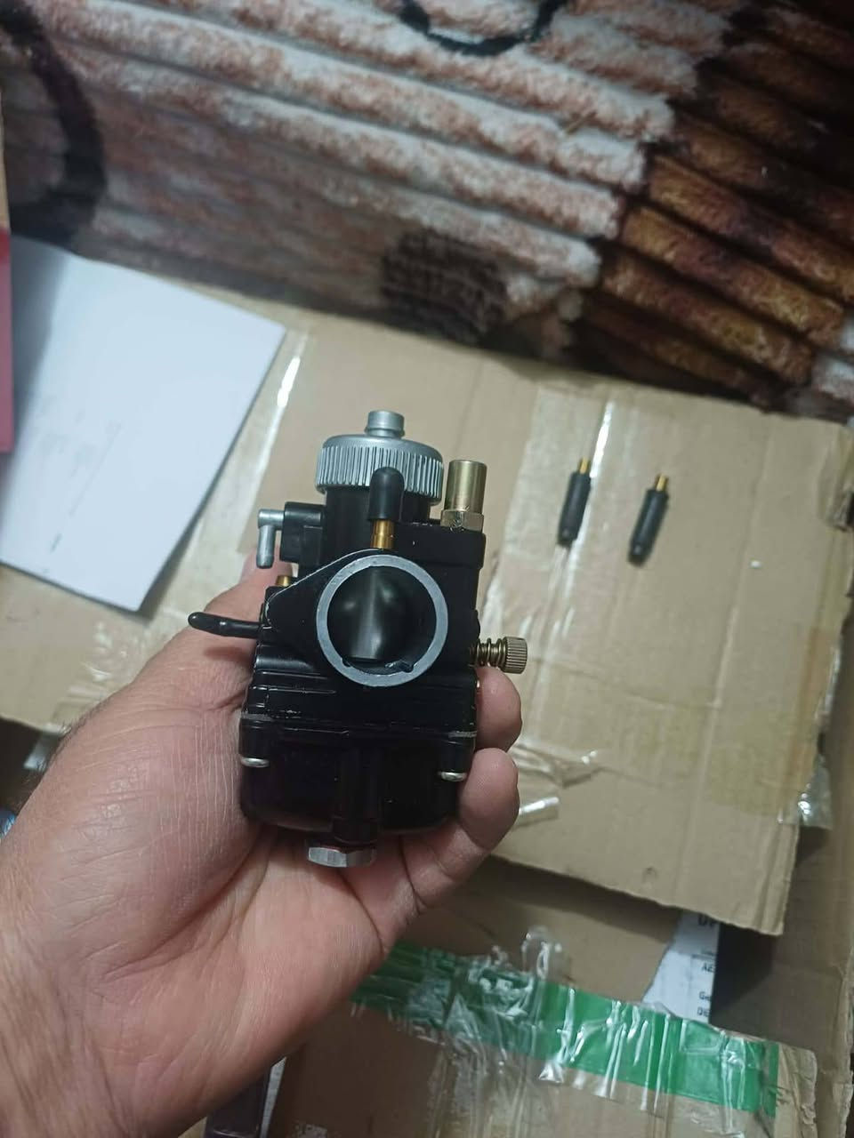 السلام عليكم
كابريتر PHBG 21 يرهم 60 و 90 واكزز على جوين واويل بم بلاد
سكليتر قفاز خط واحد يرهم لهذا الكابريتر هم

الكابريتر سعره 60 الف 
السكليتر مع القمجي 15 الف 
موجود توصيل كل العراق
ممستخدم جديد


**إذا كنت صاحب هذا الإعلان وتريد حذفه لأي سبب، رجاءا أرسل رسالة إلى الدعم الفني**