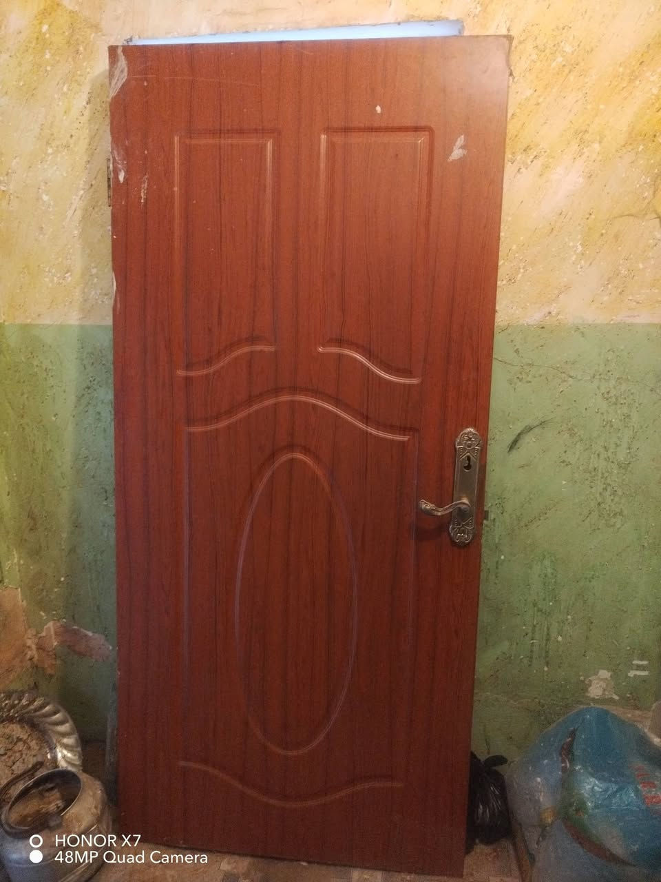 من رخصت الأدمن أبواب وشبابيك كل قطعة وسعرها العنوان المحمودية حي الشهداء الرقم *********** اتصل وبي واتساب
