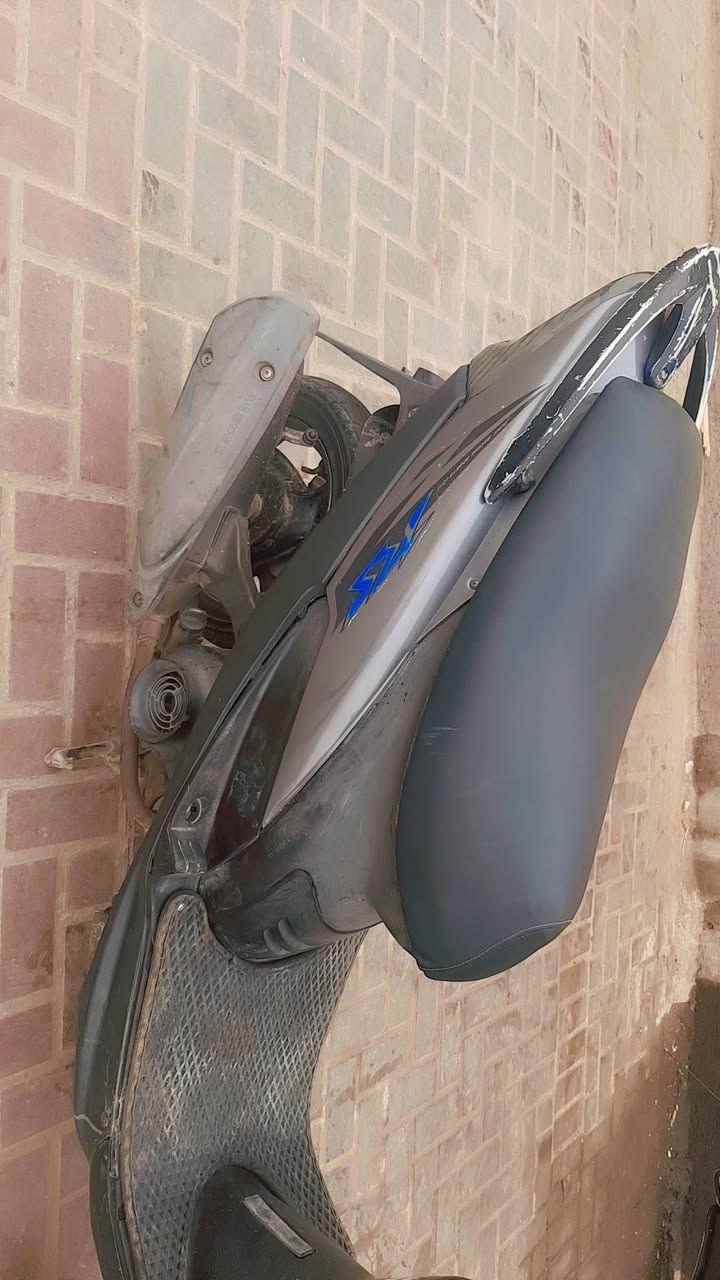 السلام عليكم ماكس عدله مكفوله بلادي من كلشي نص نكرا اي نقص ماكو كلها شغاله٦٥٠ مكاني الدوره ***********
