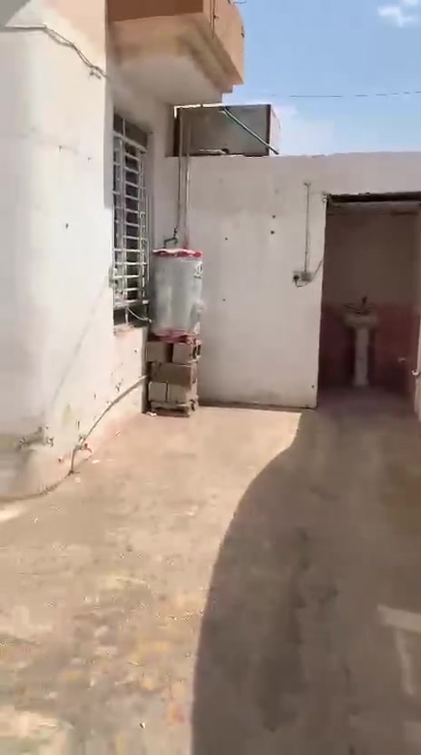 🏡 للإيجار للإيجار للإيجار 🏡

📍 حي الشهداء قرب جامع أم المؤمنين عائشة رضي الله عنها

يتكون العقار من:🔹 غرفتين نوم🔹 استقبال🔹 صالة🔹 مطبخ🔹 حمامات خارجية وداخلية

💰 سعر إيجار الطابق الأرضي: 300 ألف دينار💰 سعر إيجار الطابق الثاني: 200 ألف دينار

📞 للاستفسار:***********5

📩 إذا عندك بيت للإيجار أو للبيع أرسل التفاصيل خاص وأنا أمشي إلك.
