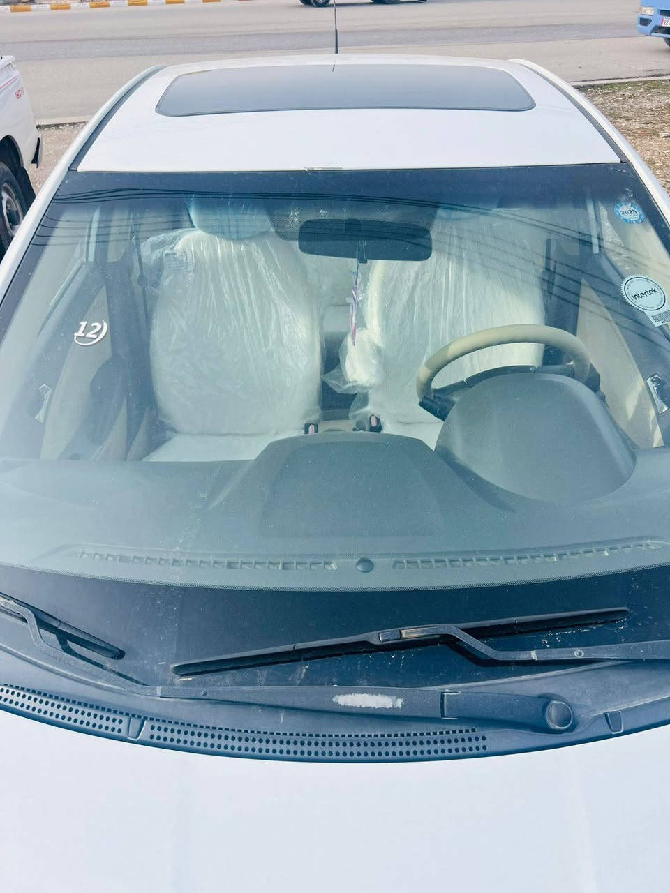 Hyundai accent -هۆندای ئەکسێنت 
خەلیجی فول 
مۆدێل 2012
قەبارەی مەکینە 1.6
ڕەنگی سپی
ناوزەرد
رۆیشتن :128٠٠٠km
تەنها دۆسەی سەکن بۆیاخە  لەگەڵ یەک پەڵەی بچوکی ساردیە 
گێر تۆماتیک و عادیە،سوکان ڤۆڵێوم و سیستەمەی ئیکۆ و تراکشنە

💰نرخ: لە کۆمێنت داوا بکە ڕاستەوخۆ بۆت دێت📥
‌
گێڕ  و مەکینە بەشەرت 
سەنەوی نوێیە تا 2027
 

***********
