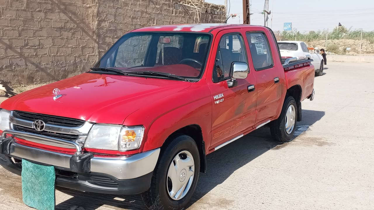 للبيع بيكم تيوتا جمره موديل 2004 بيه جاملغ وبنيد مبدلات محرك كير حداديه كهربيات  دوشمه كله جاهزة سياره مكفوله من العيب الشرعي  سعره 88ورقه وبيه مجال مكان الناصرية الرفاعي مكلف بلنشر ***********
