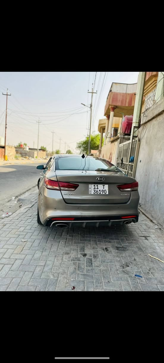 السلام عليكم
اوبتمه 2018
وارد امريكي 
فول مواصفات اعله فئهSX
مكينه 2400 تيربو GDl
تحكم ستيرن 
ستيرن رياضي 
خزن ميموري 
كشنات كهرباء 
كشنات تدفئه تبريد 
كشنات الخلفي تدفئه فقط
سايد بريك بصمه
تبريد قطعتين
تحديد مسار 
رادارات من كل جوانب
جنطه فتح ذكي 
سياره مسويلها اداما كامله مابيها نقص برغي 
مكينه كير خير من الله
سعرها 100 وبيها مجال  
 مكاني البصرة
للتواصل ***********
