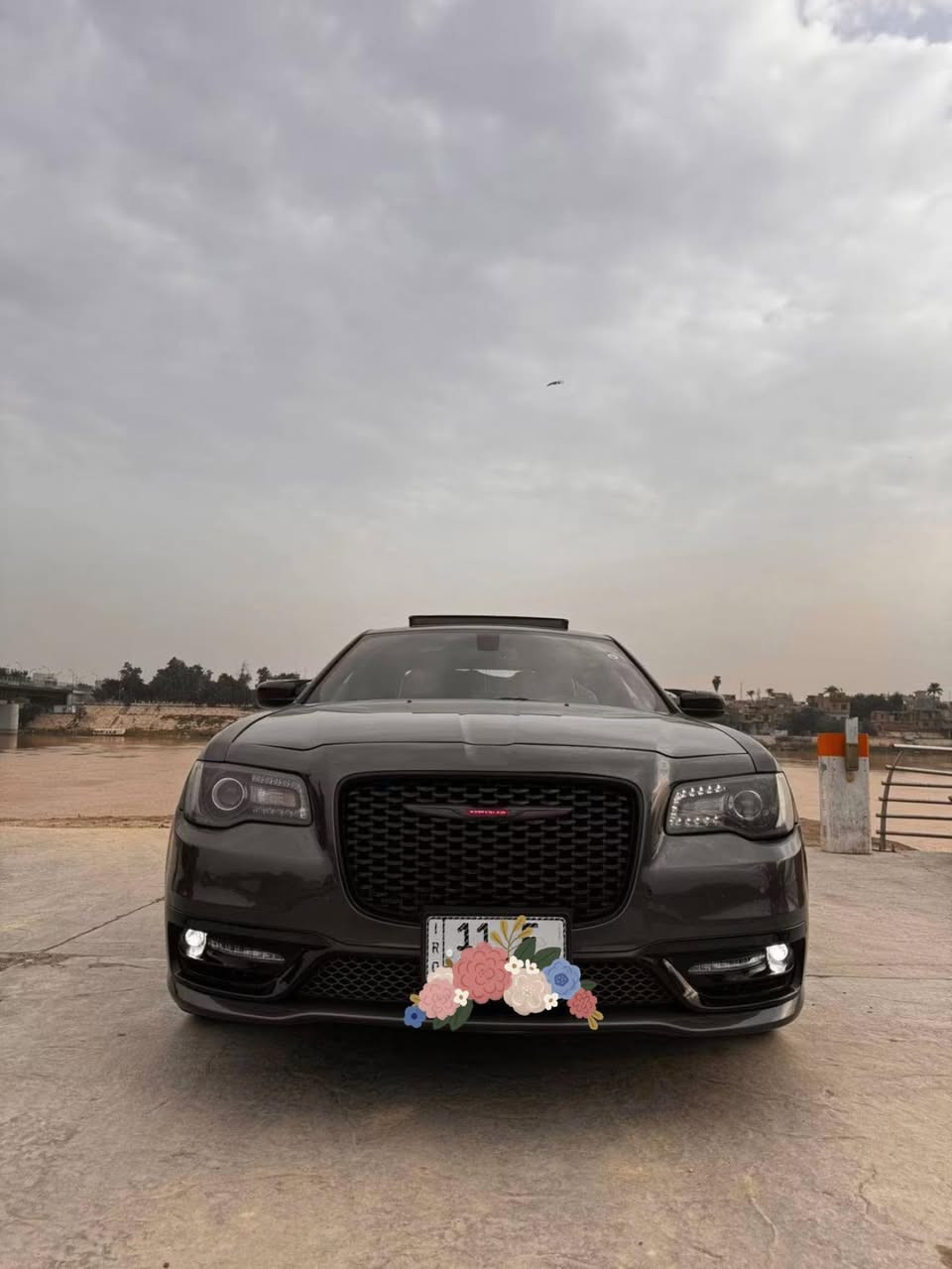 شايف كل لخير الياخه سياره من لنوادر الله شاهد ستخدام شخصي وستيرادهه ع ايدي  كلش حلوه ومال جني 
بيع او مراوس 
اوباما 2022 فئة S فول مواصفات للاخير 1/1 عدا الرادار حادثه جاملغ وبنيد مبدلات نفس اللون بدون دواخل بدون صبغ سيارة كله فقط الدعامية الامامية مصبوغة ايرباك دركة ودشبول ماشية 64mi سيارة على ايدي اني مستورده رقم بغداد الجديد بسمي تحويل ثاني 
بنوراما 
بصمة بيبان 
ترحيب 
كشنات تدفئة تبريد 
نقطة عمياء 
رادار بالمري 
حساسات امامية خلفية جانية 
كشنات S جلد
كير ماوس 
اشاير بالمري 
كشنات كهرباء 
تدفئة بالسترين 
نظام سبورت S
بعد بيه هواي مواصفات وعليه اضافات السعر 265 مكاني بغداد   للاستفسار   ***********
