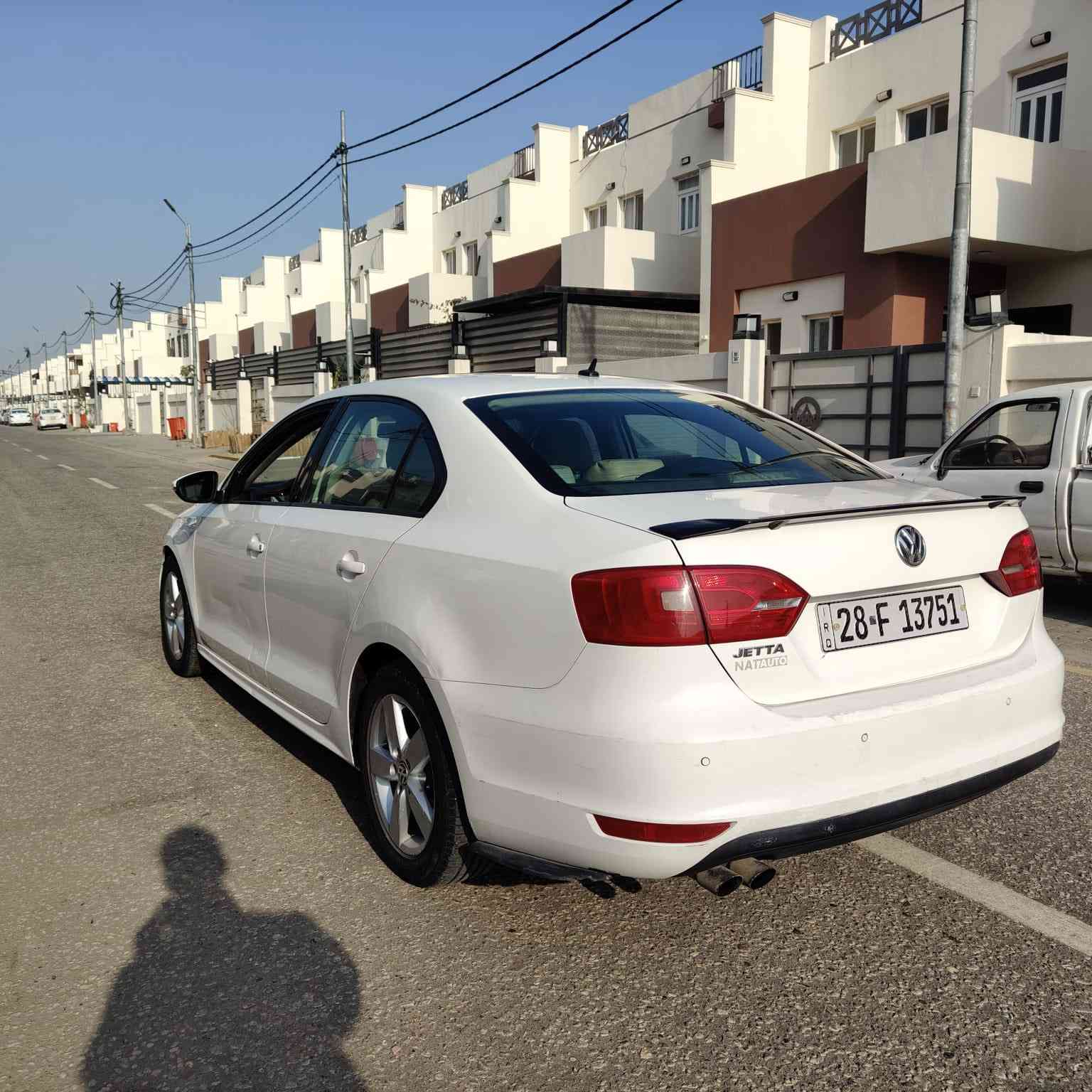للبيع JETTA2012 وارد خليجي
الضرر جاملغ عكس السايق تبديل 
عداد المسافة 200 الف كيلو
مكان السيارة نجف
موبايل ***********
السعر 103$

