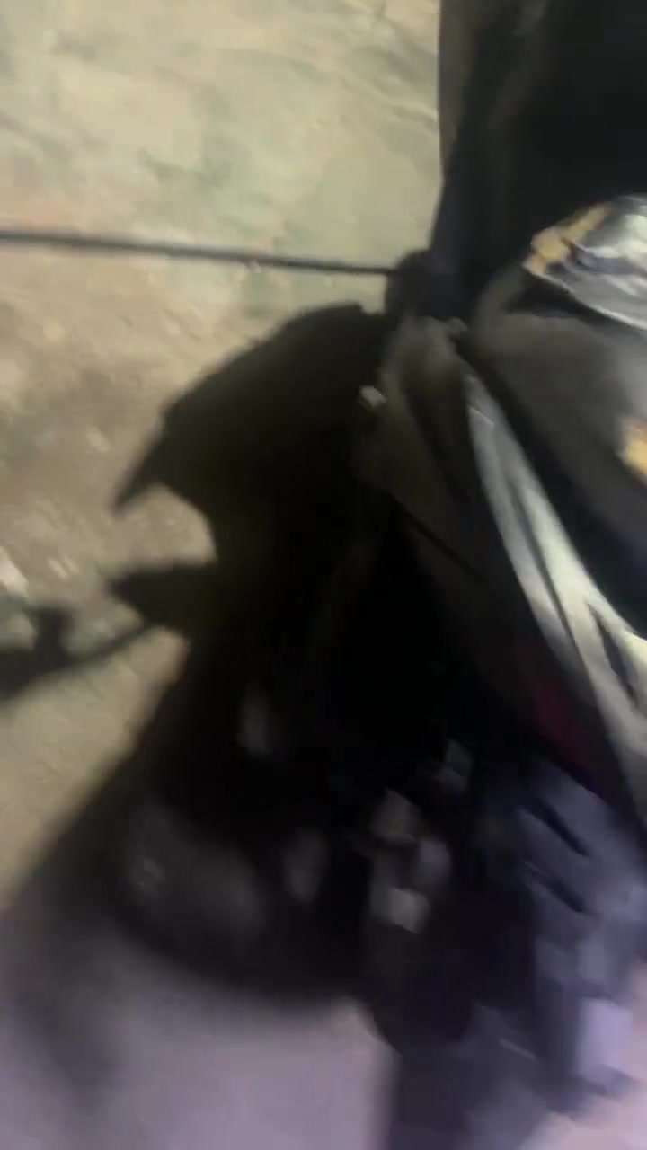 للبيع ماكس سكنس كامل شغال كل عيب مابي كهربائي سلف فقط بي صرف قليل سعره 250 بي مجال عنوان كركوك قرية تركلان رقم ***********
