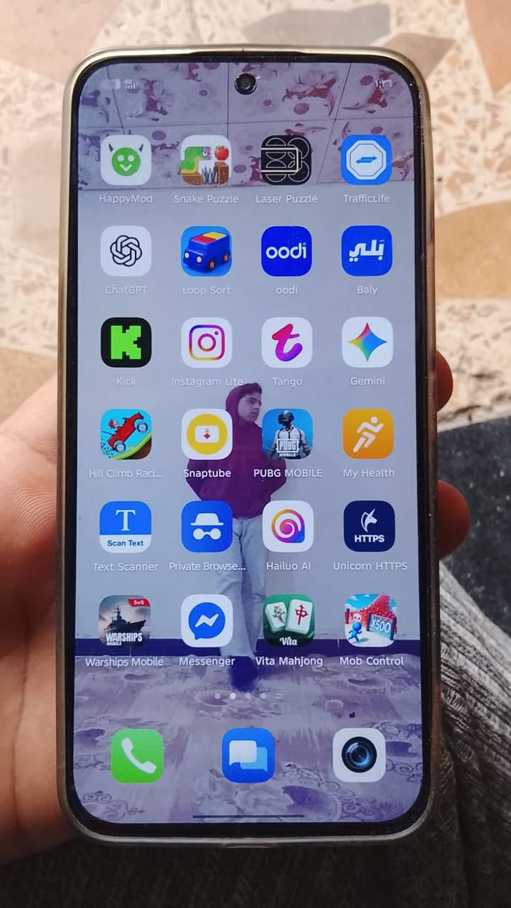 سلام عليكم جهاز انفنكس جي تي 30 برو جهاز نضيف كلش ما بي أيزلغ كامل ملحقات فقط كيبل الشحن مو ويا سعره 350 بي مجال قليل جهاز بعده جديد لشراي يجي خاص ***********
