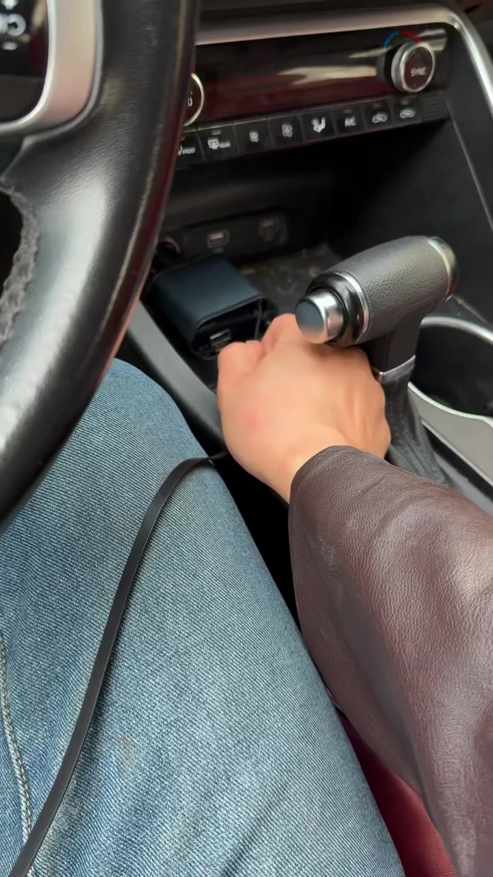 🚗⚡ شاحن سيارة 4 في 1 بكيبلات قابلة للسحب يشحن حتى 4 أجهزة بسرعة ⚡

رأس قابل للدوران 180° و حماية ذكية للأجهزة 🛡️

تصميم عملي وقوي بقدرة 120W، مثالي للرحلات 🚘💨


**إذا كنت صاحب هذا الإعلان وتريد حذفه لأي سبب، رجاءا أرسل رسالة إلى الدعم الفني**