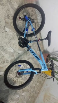 بايسكلي جبلي • حجم ٢٤ • قفل