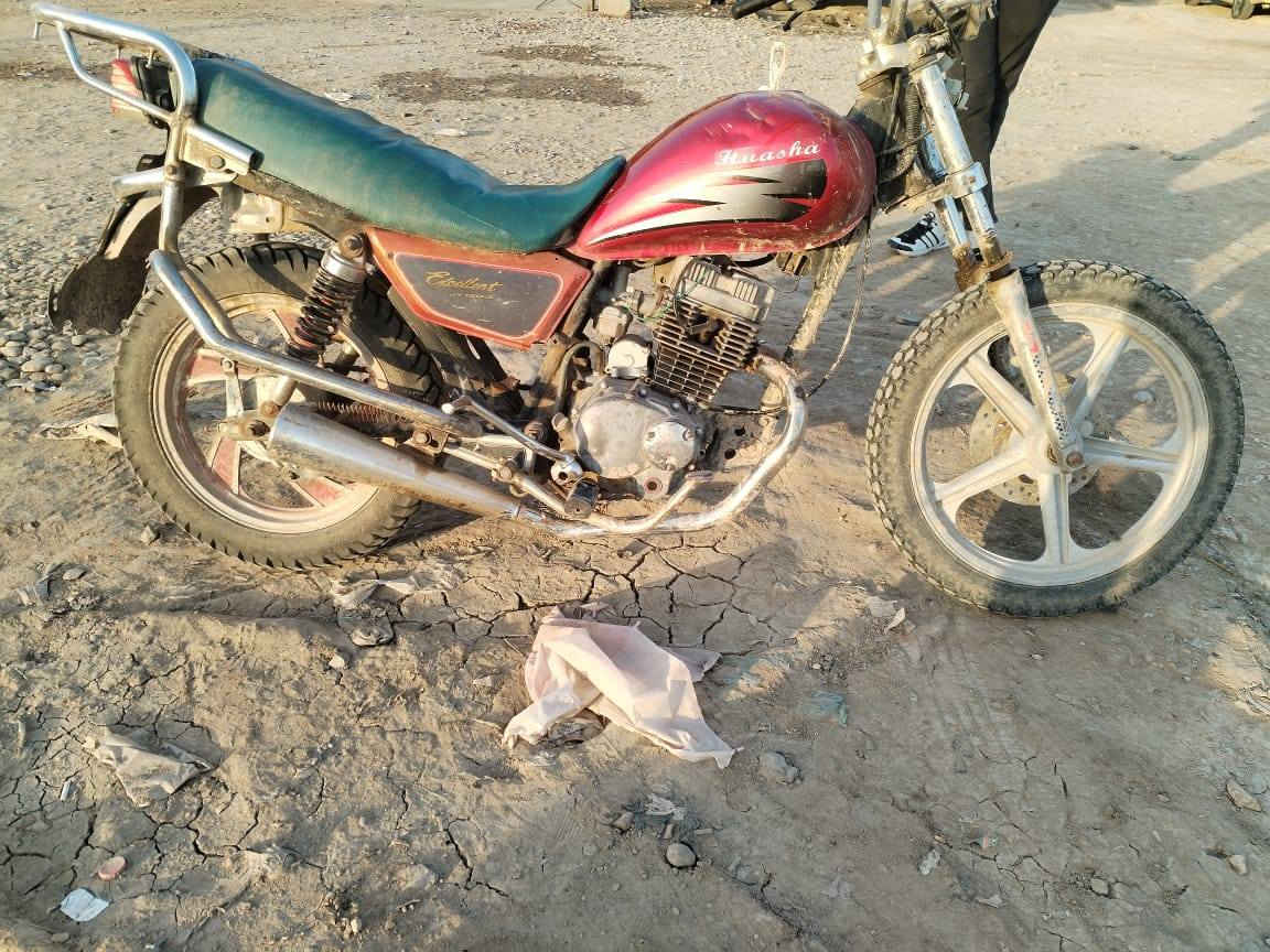 كلك. ب 200 وبيه مجال مكان عزيزية ***********
