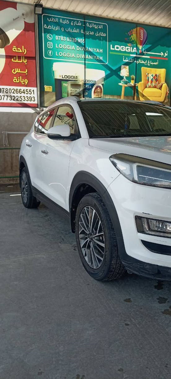 السلام عليكم 
توسان 2019 وارد خليجي مرقم بغداد مداور ثاني يوم فول مواصفات عدا بانوراما بصمه ابواب بصمه جنطه اشاره ترحيب اشاير بلمري مري شفط كشن كهرباء دواخل صاج لايت 4 عدسات بك لايت لد تحكم استيرن جهتين شاشه عطلات شاشه كبيرا كامرا دواره ويل كب كروم وضعيات قياده سياره جديده وبدون اي نقص مكينه 2000 دوش مكينه كير ع فحص ماشيه 95km الف 
السعر 160 وبيه مجال مكاني ديوانيه 
***********
