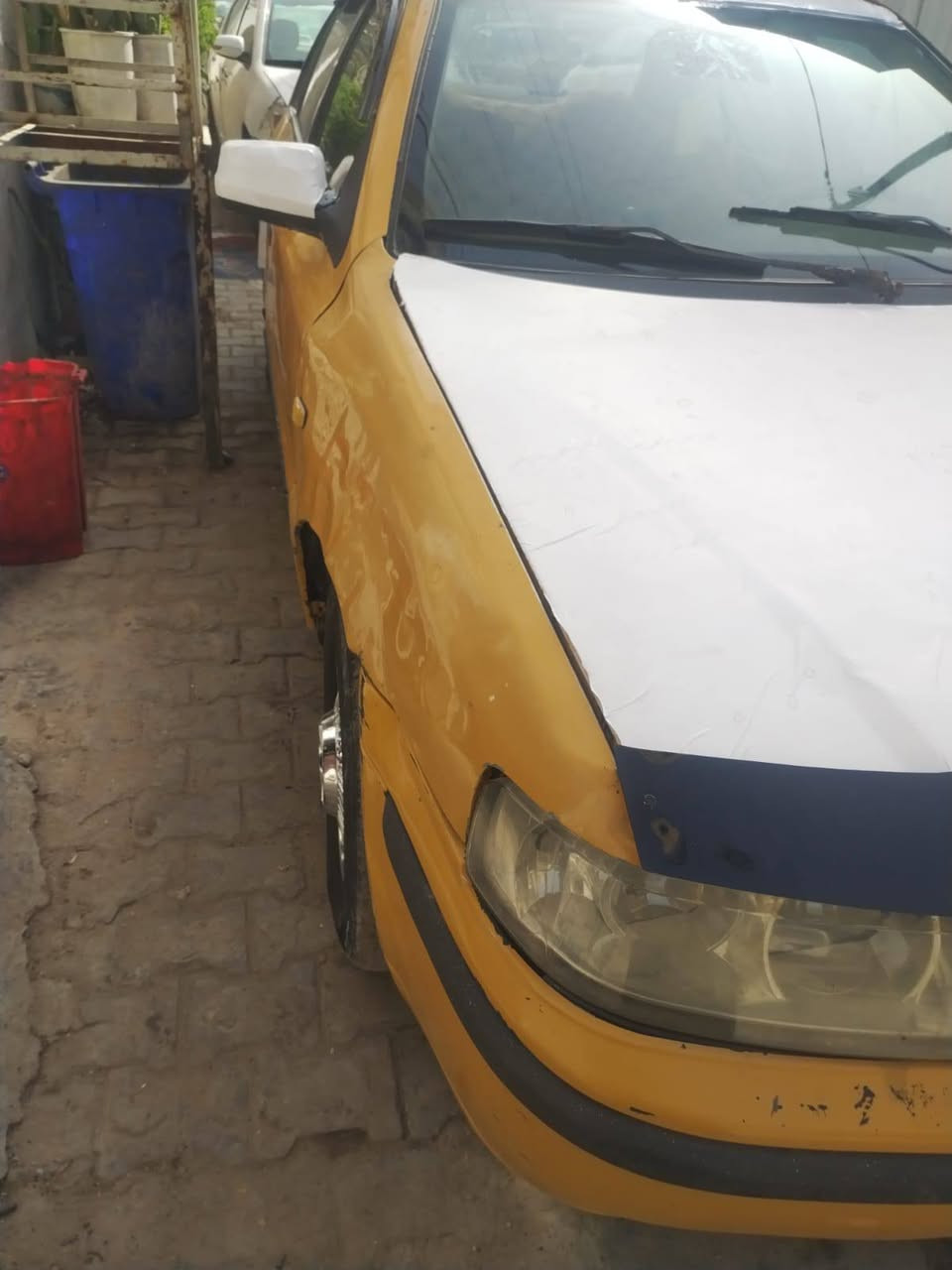 سلام عليكم
سمند 2010
مصفره هيئه غرامات عليهه 100
مكينه ستوني مجفتهه بيهه صوت بلكام شفت فقط
 كربلاء حي الغدير بس تلفونه مغلق
مستمسكاته عندي السعر 16اوبيهه مجال مكاني كربلاء
***********
