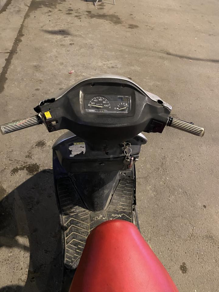 سلام عليكم
دراجه فكستار سازوكي للبيع 
دراجه كامله مكمله من النقص فقط صفحه من الكفرات الجانبيه من صفحه الصالنصه مثل ما موضحه بل صوره ويده البريك الخلفي وأكفلك المحرك الدراجه خير من الله نكره سلف شغل واطلع السعر 350,000 وبيها مجال قليل حك الجيه مكاني بغداد الاعضميه . هـ ***********
