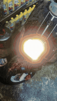 ماكس بوليس ناعمههه مكاني مدينه سعرها 700 وبيها مجال كلها شغاله ما نقصها شي بس اشاير ***********
