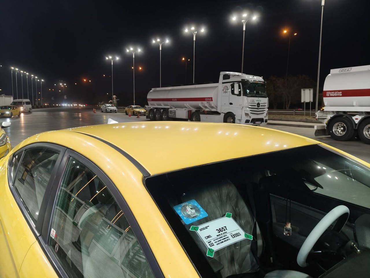 السلام عليكم النترا 19حادث خلفي مكان السياره بغداد الزعفرانيه بيها تبديل قطعتين صندوق مال حادث جاملغ امامي سعر 130 وبيها مجال ***********
