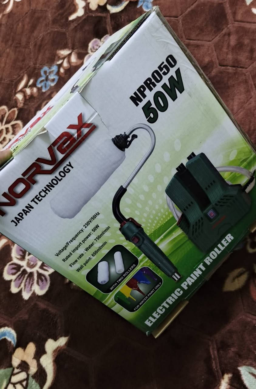 رولة صبغ كهربائية ٤قطع  جديد ب٤٠ الف مع توصيل
الموصفات والقدرات 
القدرة الكهربائية: تعمل بمحرك قوته 50 واط.
الجهد والتردد: تعمل بجهد 230 فولت وتردد 50 هرتز.
معدل التدفق: تصل سرعة تدفق طلاء الجدران إلى 650 مل/دقيقة، بينما يصل تدفق الماء إلى 750 مل/دقيقة.
آلية العمل: يحتوي الجهاز على ماطور مخصص لسحب الصبغ مباشرة من الوعاء ودفعه عبر خراطيم (صوندات) وصولاً إلى الفرشة (الرولة).


**إذا كنت صاحب هذا الإعلان وتريد حذفه لأي سبب، رجاءا أرسل رسالة إلى الدعم الفني**