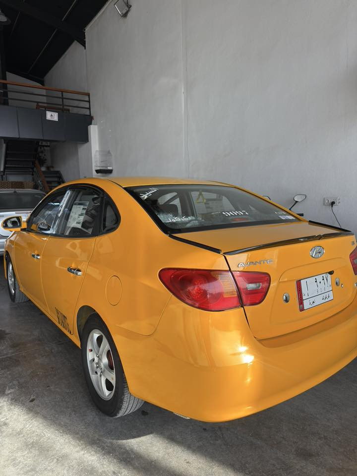 للبيع اومراوس حسب القناعه افانتي خليجي موديل 2008 كلين بدون ضرر محرك16دكشن عالي وكير بالشرط رقم كركوك تحويل ثاني يوم سنويه لل29 بطاقة بانزين سياره جديده مايعزها شي بوجهك ع شارع العنوان كركوك السعر 105 وبيها مجال رقم الهاتف ***********
