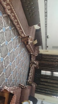 تخم مستعمل ٢٠ مقعد نظيف استعمال اقل من سنه التفاصيل أكثر ٠٧٨٠٦٨٩٢٠٠٨