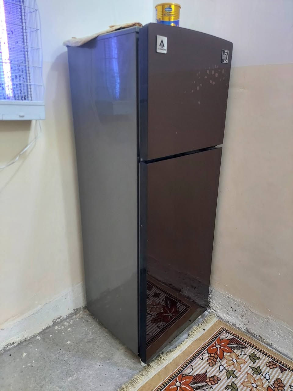 ثلاجة الحافظ جديده نضافه 95 بالميه ثلاجه نضيفه كلش مداخله تصليح ابد شرط الفحص السعر ١٤٠ الف وبيها مجال رقمي ‎0774 687 9181
