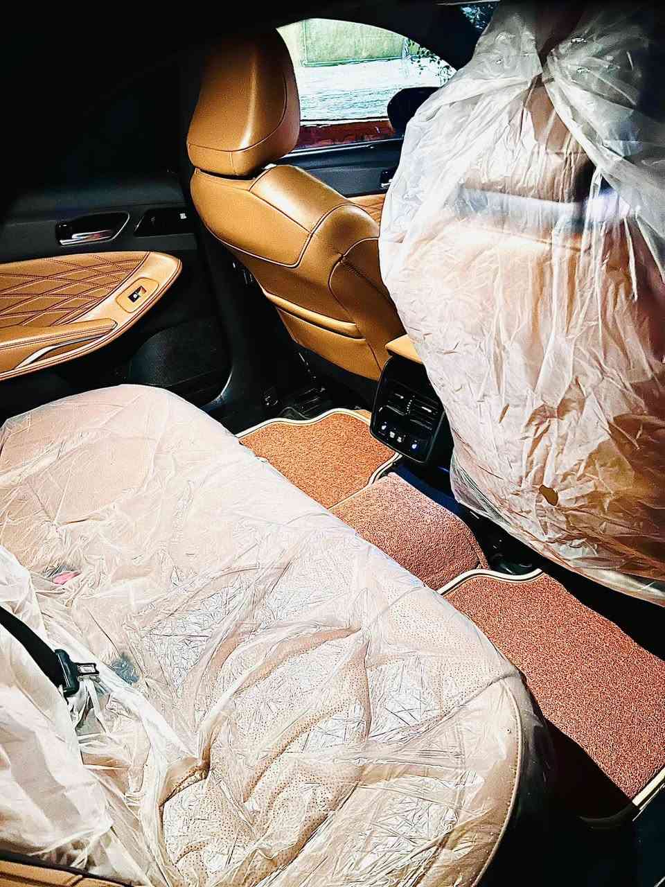 للبيع                                                                                               افلون 21 امريكي هايبرد لمتدد فوول اعلى شي.                                      
المواصفات ⤵️
5 كامرات 
داتشو 
كشنات تدفئة تبريد 
ستيرن هيتر 
داخل كرميدي 
رادارات 
قيادة ذاتية 
خزن ميموري 
كشنات كهرباء
3وضعيات قيادة 
سستم سماعات jbl 
وبعد بيهة هواي مواصفات 
السياره لمتدد اعلى مواصفات1/1 طخته بصيطه خشم الجاملق والبنيد ارباك سليم عدا ارباك البرده اليمنه فقط
سعر260$

***********
