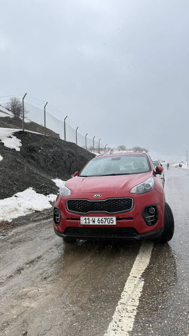 السلام عليكم  سبورتج  2017 ماشيه 55 خليجي مكفوله من ضربه وصبغ وتبديل بيهه بس بارد وممصلح  مكاني بغداد  السعر 175 بصمه جنطه كهرباء مري شفط حساس امامي وخلفي ***********
