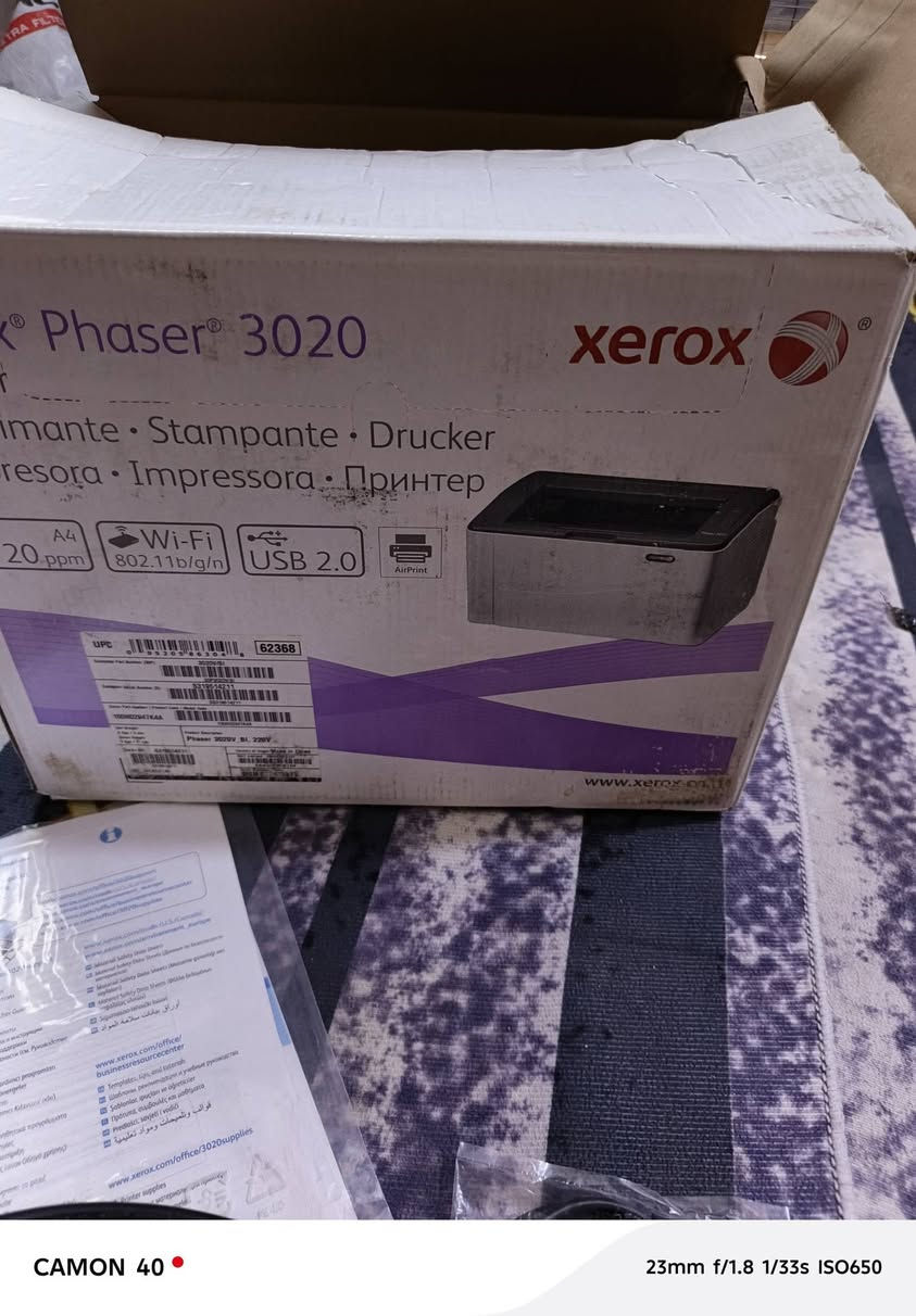 طابعه للبيع غراضه كاملة تشتغل ع نت عن طريق برنامج طباعه ع لفحص طباعه فقط لون أسود بس حاليآ حبر مابيه لتواصل واتساب *********** أو مراسلة الخاص
