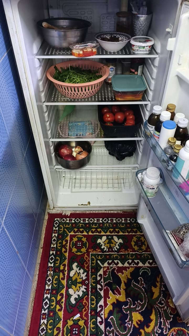 ثلاجتين للبيع يشتغلن ما بيهن اي عطل سعر الوحده ١٠٠


**إذا كنت صاحب هذا الإعلان وتريد حذفه لأي سبب، رجاءا أرسل رسالة إلى الدعم الفني**