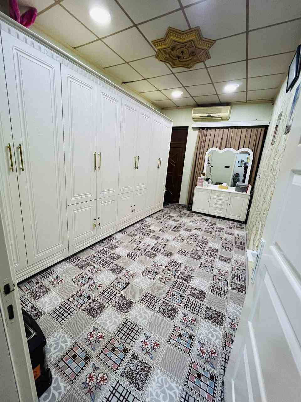 هەرزان خانوویەکی زۆر هەرزان و گونجاو 

سلام علیکم

#خانووی_نایاب بۆ فرۆشتن ⛪💒
ناونیشان 📍کەلار _ ناحیەی ڕزگاری (سموود) 

🔴 گەڕەکی ژاڵە کۆڵانەسەبەکان🌆🌃  
🔴نزیک هەمو خزمەت گوزاریەکە🛣️
🔴ڕووبەری 6 بە 20 = 120 مەترە 📏📐
🔴 طاپۆیەوبەشەردی تەحویل 🖼️
🔴 شوێنێکی زۆۆر خۆش و دڵگیری هەیە. 
🔴 کامل ژوورەکانی 1.20 کاشییە ✅
🔴 ڕووی خۆرئاوایە 
🔴 نزیک هەمووخزمە گوزاریەک  ✅✅

🔴 ژوورەکانی ئەم خانووە پێکهاتووە لە ⬇️

🔵 میوان 🪑🚪
⚪ مساعد مطبخ 🍽️🫖
🔵هۆڵێک 🖼️
⚪ژوورێکی نوستن 🛋️🛏️
🔵ڕۆشنایی 🪟
⚪ مشتەمەلات 🛁🚿

🔴قاتیسەرەوەش🔵 بەهەمان ‌🔵شێوەی خوارەوەیە🔴

بۆ زانینی نرخ 💵پەیوەندی بکەن بەم ژمارانەوە 📲📞📳

***********
***********

دەتوانن سەردانی
#نوسینگەی_ئەیوب_لەسموود بکەن 

ناونیشانی نوسینگە ◀️ ڕزگاری جادەی نێو بازاڕ 🛣️
🔴 سەرووی شارەوانی سموود. 🌆🏣
🔴 ڕیزی  شیرینی خانەی زانا🍹🏢

ئێوەی بەڕێزیش هەر موڵکێکتان هەبوو بۆ فرۆشتن یان ویستان بیکڕن دەتوانن ڕەسم و زانیارییەکانتان بنێرن بۆ ژمارە ڤایبەری 📳✅
