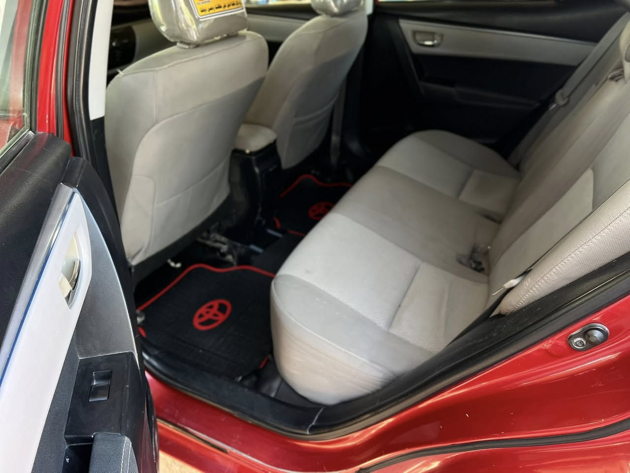 كورلا 2016 LE
رقم ذي قار ورقم جديد الغايه 28 شرط التحويل
وارد امريكي
بيها جاملق وبنيد  اماميه وبيها  رش بدون اي حادث
و هللا خلفيه صبغ
باقي السيارة جاهزة وحلوه كلش
مكينة 1800 مكينه كير مكفولات لا صرف لا بخار
تبريد ثلج
منظومة زنون ثلجي
مكان ناصريه والسعر 110 قفل مال بيع راسلني وبخدمتكم .


**إذا كنت صاحب هذا الإعلان وتريد حذفه لأي سبب، رجاءا أرسل رسالة إلى الدعم الفني**