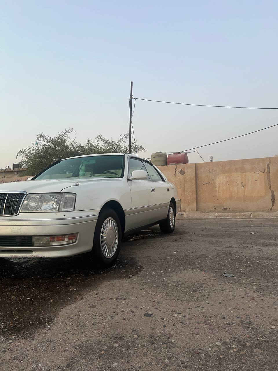 سلام عليكم سياره راس الثور كراون موديل 1997 كرستال سياره جاهزه حداديه تخم تأير تبريد كير ومكينه ففتي فيشه وحده رقم انگليزي بصره بسمي سنويه 2030 
السعر 110وبيهه مجال للشراي سياره مال جناي مناقصه برغي
رقم الهاتف *********** 
مكلف بنشر
