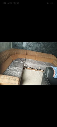 قنفات للبيع سعر 50الف بيع مستعجل تواصل 07706160235