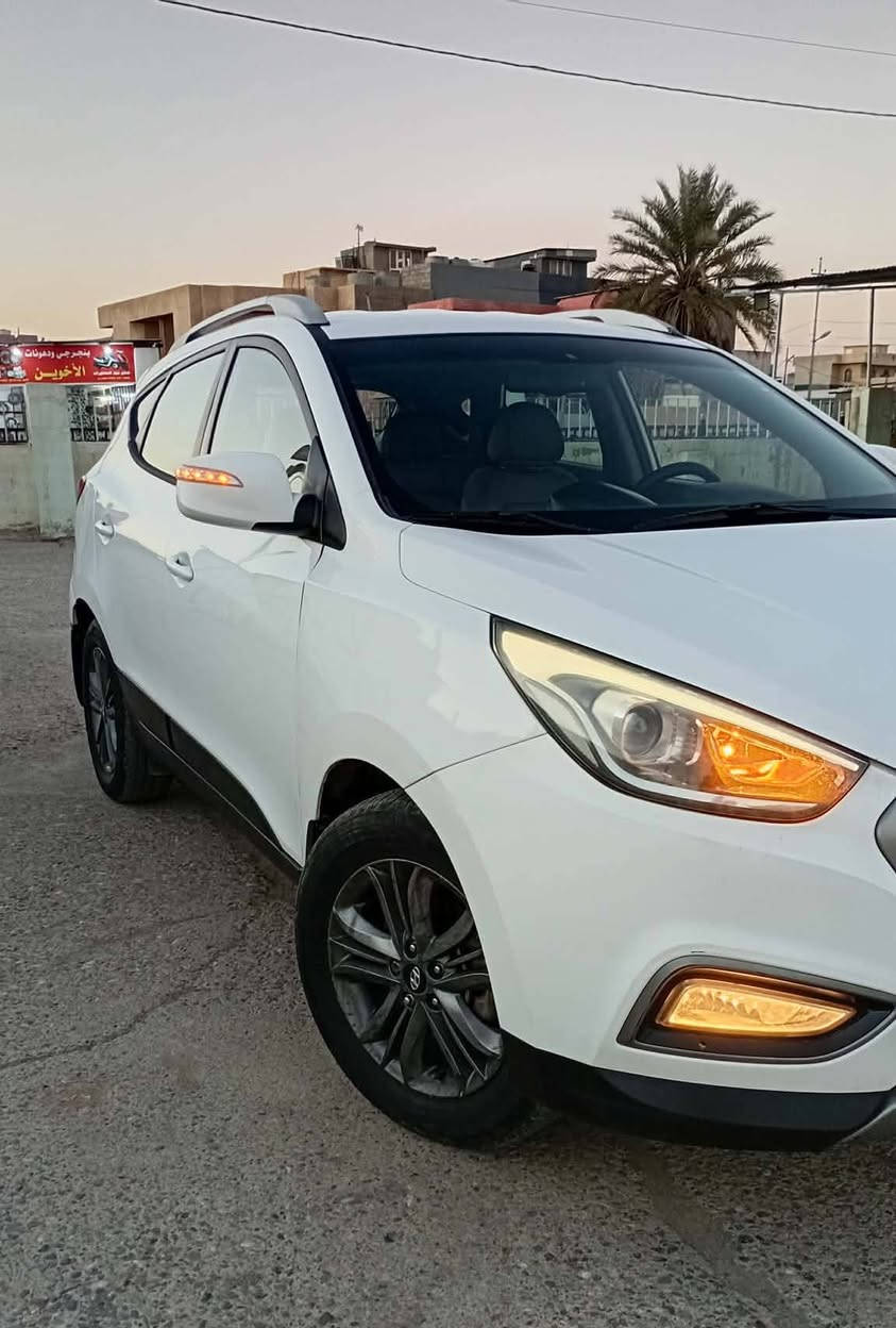 هواندي..توكسان _ ٢٠١٤ _ أربيل رقم هزه فحص سنوية جديد 
بطاقه الوقودية⛽️⛽️ بيها صبغ بيها جاملغ واحد طوقات ٢ صبغ بدون داخل : السعر ١٣٠ _ *********** _ ***********
