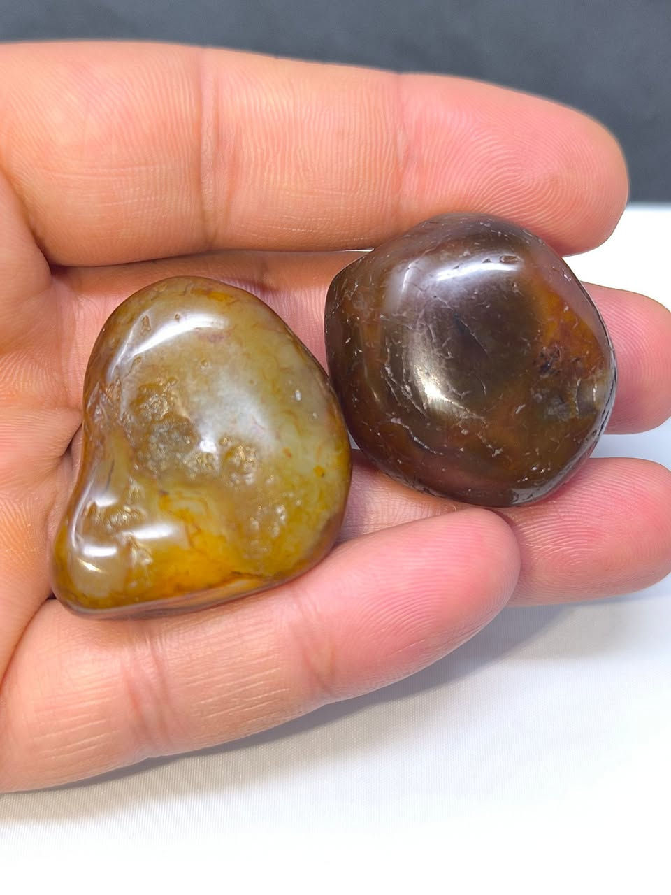 سليماني مصور وجه وعيون قطعتين 
حيل حلوات والسعر (٢٠ الف) توصيل ٦


**إذا كنت صاحب هذا الإعلان وتريد حذفه لأي سبب، رجاءا أرسل رسالة إلى الدعم الفني**