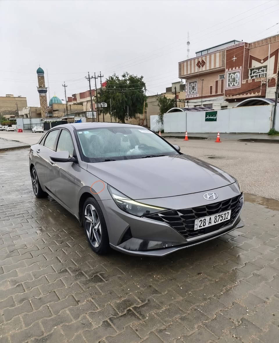 بسم الله
النترا 2023 هايبرد لمتد لون اسمنتي فاتح رقم نجف باسمي  
فتحة سقف 
كشنات جلد خزن ميموري+ تدفئة و تبريد + ستيرن 
شاشة 10 انش كار بلاي و اندرويد اوتو 
سستم صوت من BOSE ثمن سماعات 
گير DCT دبل كلچ گير رياضي من ارقى الگيورة 
مكينة 1600 هايبرد صرفية ماكو 
تلث مودات للقيادة نورمال و سبورت و ايكو 
السيارة بيها خمس قطع فقط قطعتين تبديل و الباقي طخات مبينات بالصور الله شاهد السيارة اني طببتها باسمي يعني سيارة جناي اخذتها طخات و السيارة بيها ايرباگ الستيرن فقط ما مصلح فقط الكفر تريد اصلحا الك سستم تريد نگص سعره وبيها تكحيلات و اقل چف الايد صبغ بالجاملغ مال الصدر هم تريد اصبغهن الك تريد ينگص حسابهن الممشى 75 الف ميل ممشاها بالعراق فقط 20 الف كيلو الباقي كلة ممشى امريكا يعني بشوارعهم المحترمه و الزيت و البانزين المحترم 
رقم الشاصي KMHLN4AJ4PU062254
السعر المطلوب 155 و   قابل للتفاوض   
*********** 
مكان السيارة نجف
***********
