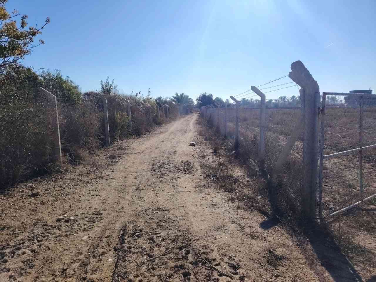 سلام عليكم
أرض زراعيه للبيع
الموقع صلاح الدين قضاء بلد بين مدخل 2 ومدخل 1
تفاصيل الأرض
جنس عقار ملك طابو زراعي سند ٢٥
المساحه دونم ٢٥٠٠ متر
الواجهه ٧٠ متر
النزال ٣٥ متر
للاستفسار الاتصال على الأرقام التاليه
***********
***********
او مراجعة مكتب التمار للعقار الواقع شارع المحطه محلات الحاج عدنان
