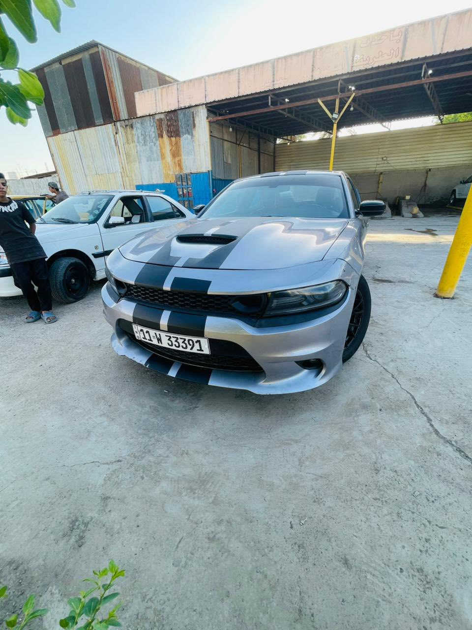 سلام عليكم جارجر موديل 2015رقم بغداد بسمي تحويل سونار ناشره مكاني بغداد. جسر دياله الجديد سايد الواحد هاذه الوشم شلته منهه سياره مال بيت ما مشتغله خط مكينه جديده شادهه صدر جديد سعر 145وبيهه مجال بصيط ***********
