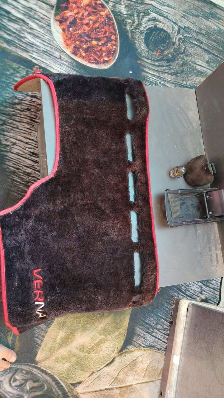 تخم تاير انضاف فيرنا طيبه سايبه
وفرشه فيرنا جديده ونفاضات
قيم واتعال اخذ
مكاني شارع فلسطين
رقمي ***********
