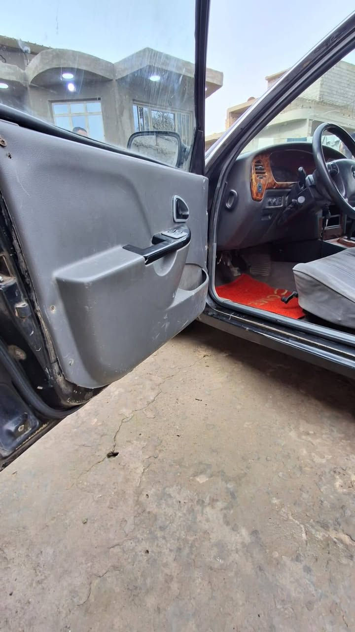 برنس فراشه موديل1997 رقم ديالى الماني سنويه  لل2028 كير مكينه خير من الله صدر جديد تخم تاير  بلاديه سياره بدون ضربه ولا صبغ  
 شرط تحويل تحويل مباشر. سعر25
***********
