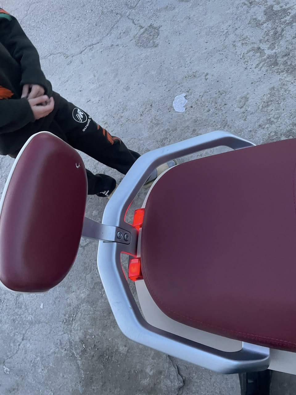 السلام عليكم دراجه ريان شحن للببع الماطور مكفول من كل شي اخو الجديد. السعر 975 لاستفسار اتصال ع رقم ***********  و متوفر واتساب
