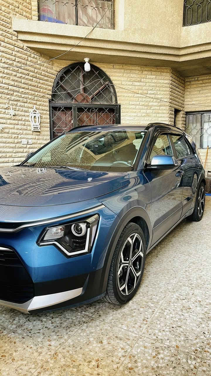 كيا نيرو  2023
وارد كوري
استوردتها كلين وزيرو من كوريا 
وهنا بالعراق صار بيها بابين جهة اليمين 
صلحتها تصليح وصبغ بدون فتح وبدون ايرباك  
 فول مواصفات عدا الفتحة 
كشنات جلد 
تدفئة + تبريد الكشنات 
الكشنات الخلفية تدفئة 
لايتات اوتو بالعالي والناصي
تحكم باللايت صعود ونزول 
ستيرن تدفئة 
شاحن وايرليس
اوتو هولد 
تبريد قطعتين 
سايد بريك كهرباء 
نظام تنقية الهواء الداخل ( ماموجودة لابالامريكي ولا بالخليجي ) 
ماشية  141000 
شاشة جبيره 
 شفتات ستيرن 
 رادار وتحديد مسار 
 قيادة ذاتية 
 حساسات 
 نظامين قيادة (Eco , Sport)
 شاشة الاعطال
* السيارة بيها عازل حراري كل جاماتها
السعر 150 وبيها مجال


**إذا كنت صاحب هذا الإعلان وتريد حذفه لأي سبب، رجاءا أرسل رسالة إلى الدعم الفني**