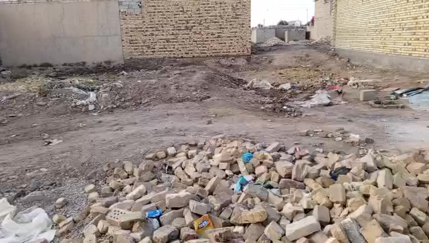 للبيع ٣٠٠ متر .
الورق 
رقم الهاتف داخل المنشور 
السعر ..خاص ..
خدمات كامله ..


**إذا كنت صاحب هذا الإعلان وتريد حذفه لأي سبب، رجاءا أرسل رسالة إلى الدعم الفني**