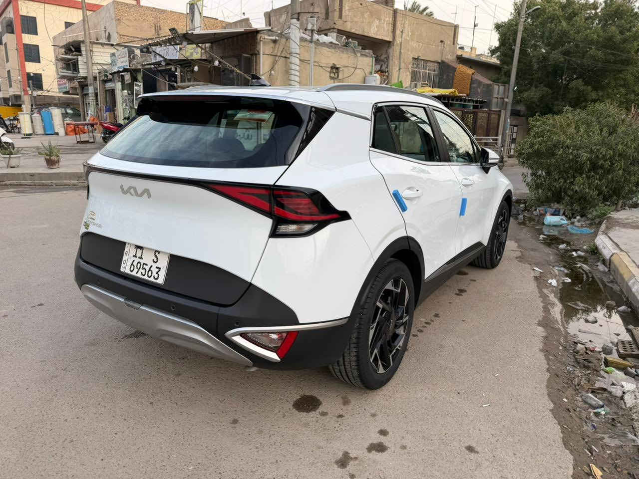 السلام عليكم سبورتج خليجي 2022ضمان الدوليه  مكفوله من الضربه ول صبغ ول تبديل  مكينه 2000 بسمي رقم بغداد سبير منازل ماشيه 51سياره احله من الصور السعر 213وبيها مجال مكانها بغداد الكرخ ***********
