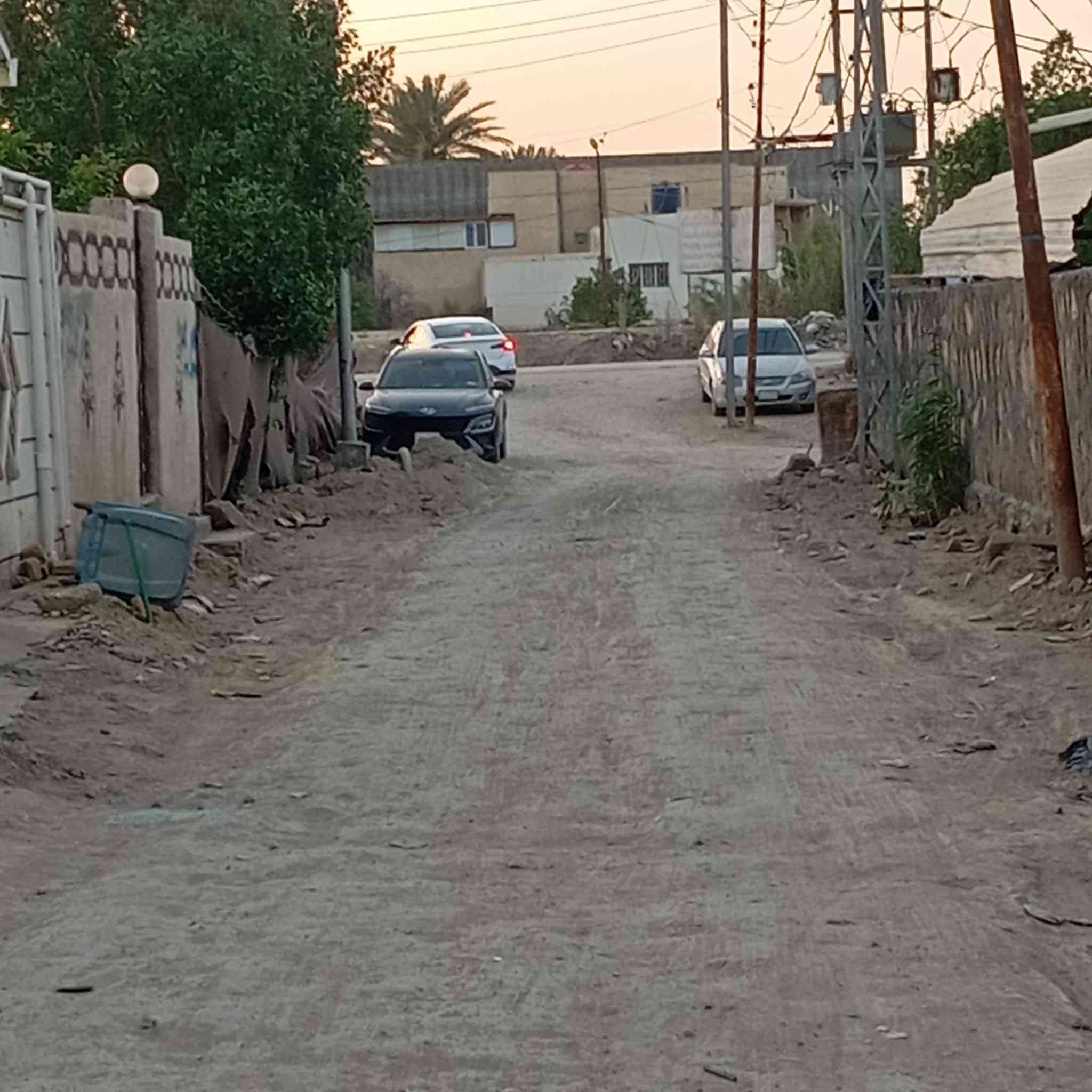 يالله 
يعلن مكتب الوسام الذهبي عن وجود دار طابقين
 مساحة150متر تحويل مباشر
7.5*20
الطابق الاول /غرفتين /هول/استقبال/مطبخ/مجمع صحيات داخلي وخارجي/منور خلفي

الطابق الثاني/غرفتين /مطبخ/هول/مجمع صحيات 

 الموقع 
طريق سنجار عنانه الرئيسي مقابيل الدواجن 
يبعد عن طريق حله /كربلاء مسافه 800متر
ويبعد عن الشارع الرئيسي 100 متر
خدمات كامله 
شارع 10 متر
كهرباء /ماء /مجاري
للاستفسار مراجعة المكتب او الاتصال
***********
***********
