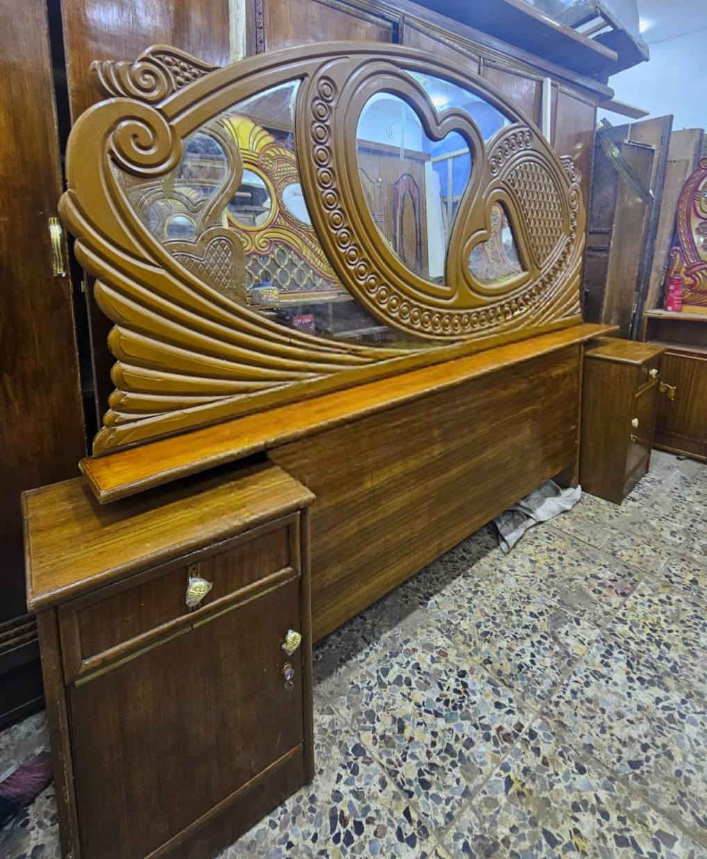 السلام عليكم
للبيع غرفة نوم صاج كنتورها ابو ٥ ابواب وملحق كل باب مستقل عن الثاني يعني ٥ ابواب حقيقي الظهر جرجوبه براغي غرفه جاهزة وكامله من الصبغ للمفتاح نظيفه كلش السعر ٥٧٥ الف مكانها بغداد #متوفر توصيل بكروة للحجز مراسلة الصفحه


**إذا كنت صاحب هذا الإعلان وتريد حذفه لأي سبب، رجاءا أرسل رسالة إلى الدعم الفني**