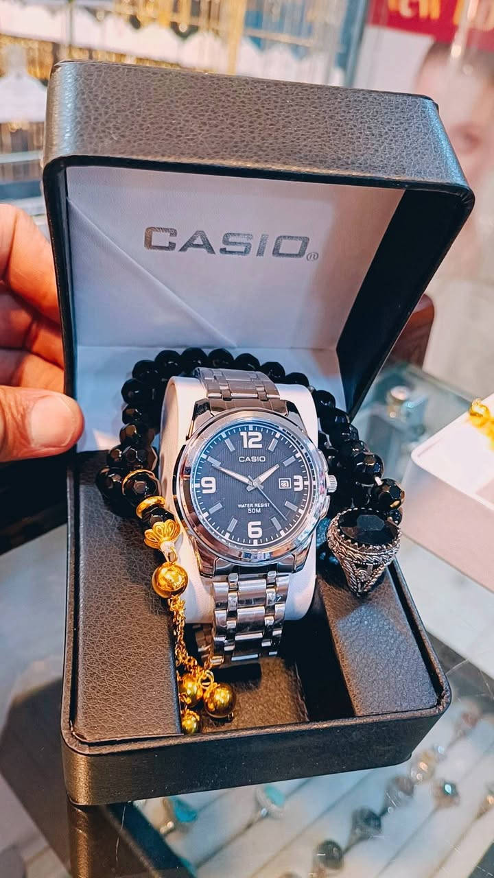سيت ساعة رجالي CASIO 
مع العلبة casio بالإضافة الى سبحة وخاتم

#CASIO #ساعة_كاسيو


**إذا كنت صاحب هذا الإعلان وتريد حذفه لأي سبب، رجاءا أرسل رسالة إلى الدعم الفني**