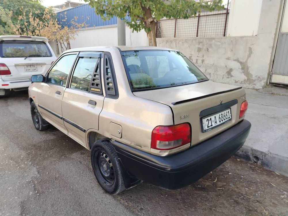 سةره تا به ناوى خوا ئةم سةياره بؤ فرؤشتن
سايپاى ئيرانى  موديل 2013 ره قةم سليمانى سةنه وي و ژينگه ى تا 2028 تازه  ته حويل و خرامه و براوه به شةرت
سارد و گةرم  ئيش ئةكا
كير و مه كينه ى به شةرت بةس مةكينه ى سةوتي پوليه تيايه   به نزين ئةخوا
سيعرى  42 كةلا و مه جال  ژ
*********** السليمانية, العراق
